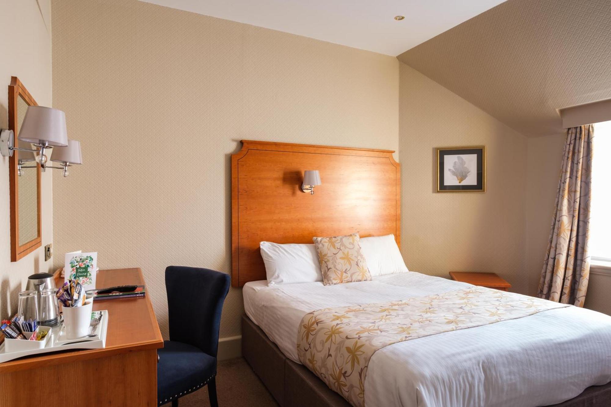 Moor Hall Hotel & Spa Sutton Coldfield Room photo